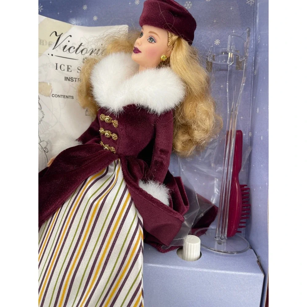 Mattel Victorian Ice Skater Barbie Special Edition Doll 2000 Collectible Retired